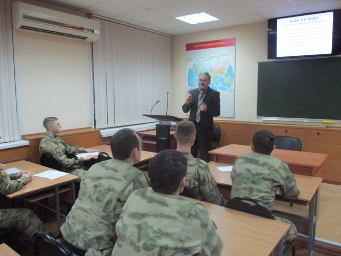 12 декабря 2021 года в военном институте прошла викторина, посвященная Дню Конституции Российской Федерации