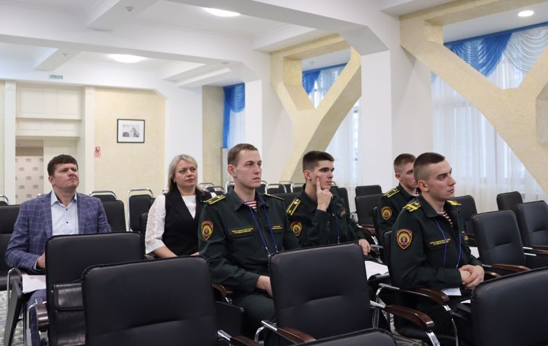 24 ноября 2022 года курсанты военного института приняли участие в научно-практическом форуме