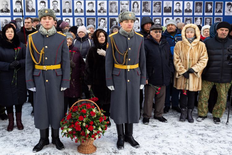 15 февраля 2023 года военнослужащие военного института приняли участия в памятных мероприятиях города Саратова