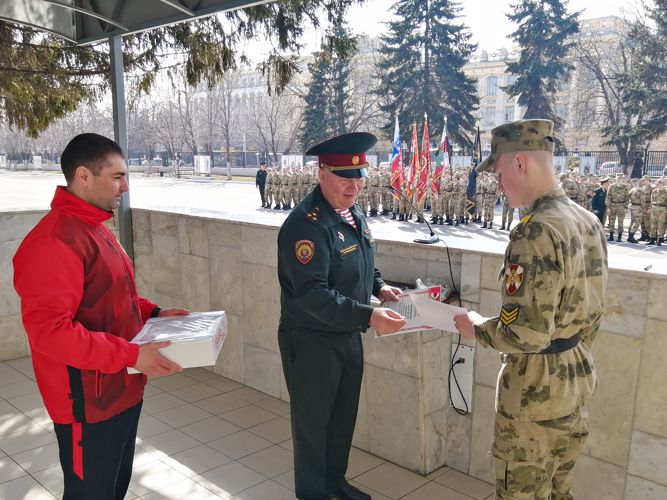 27 марта 2023 года в военном институте проведен спортивный праздник, приуроченный к празднованию Дня войск национальной гвардии Российской Федерации