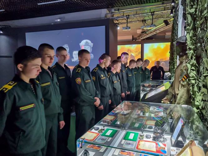 9 апреля 2023 года курсанты военного института посетили музей