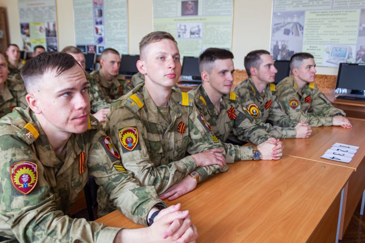 9 мая 2023 года в военном институте проведена викторина