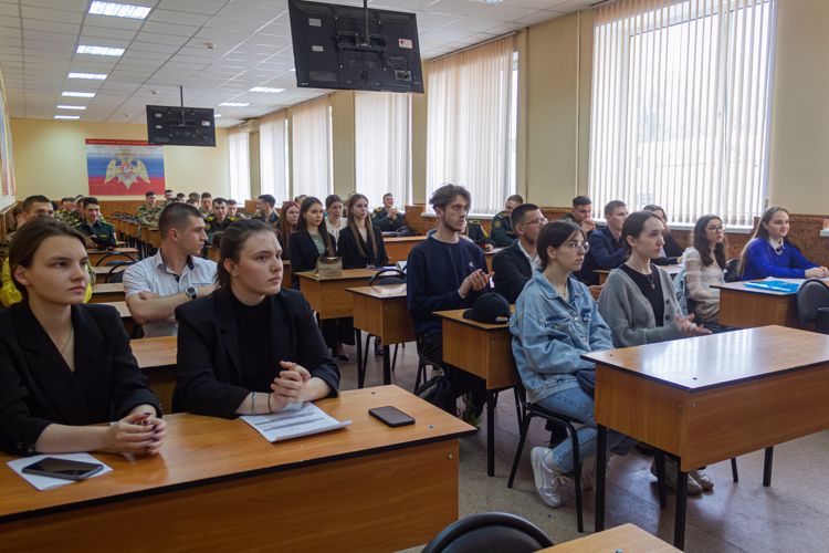 23 мая 2023 года в военном институте проведена межвузовская студенческая научно-практическая конференция