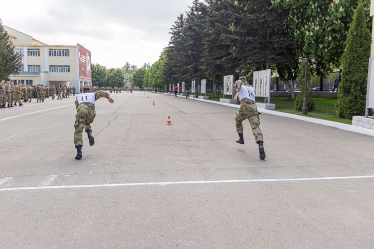 1 мая 2023 года в военном институте проведен спортивный праздник