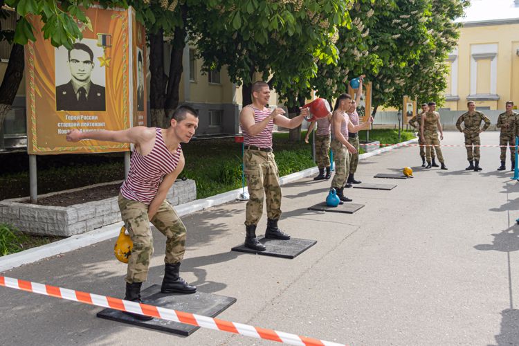 1 мая 2023 года в военном институте проведен спортивный праздник