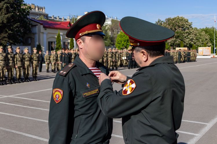 15 мая 2023 года военнослужащим военного института вручены государственные награды