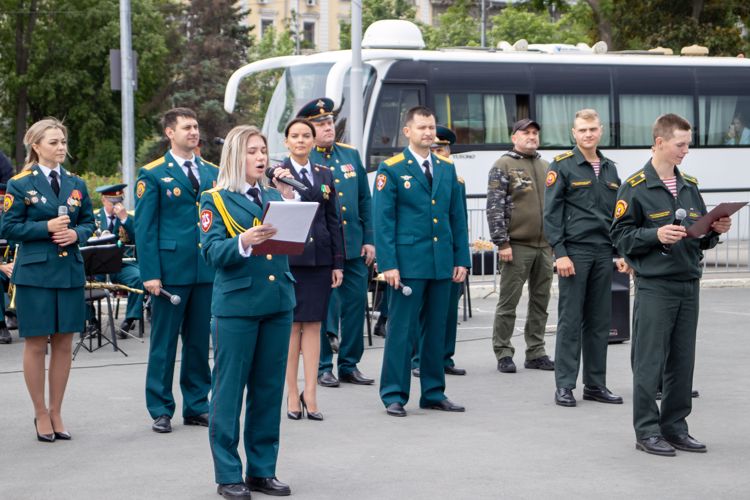 12 июня 2023 года военнослужащие военного института приняли участие в праздничном концерте