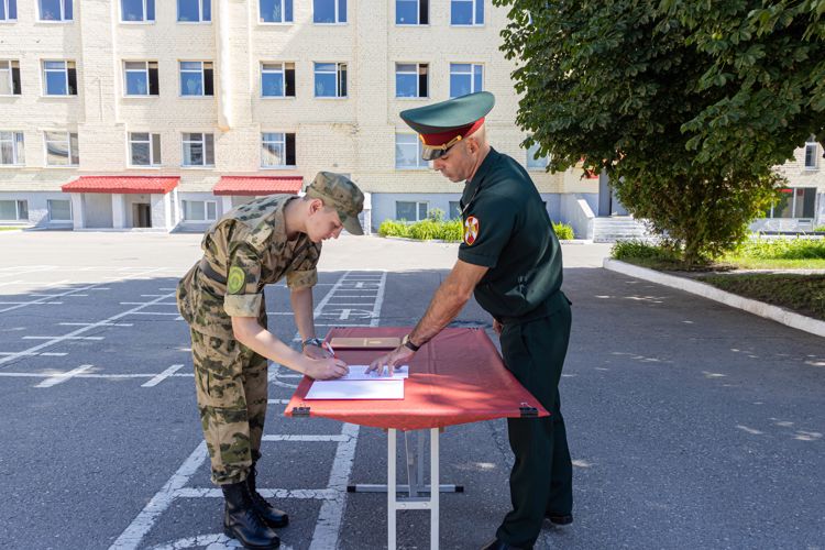 26 июля 2023 года в военном институте состоялся ритуал приведения к Военной присяге военнослужащих, проходящих военную службу по контракту
