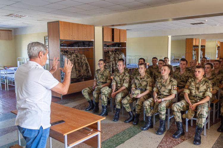 22 августа 2023 года в военном институте проведена беседа с курсантами 1 курса
