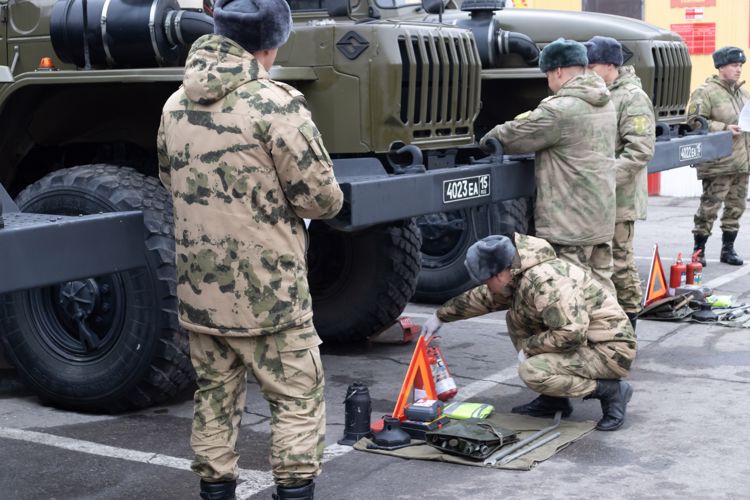 14 и 15 ноября 2023 года в военном институте проведен смотр техники