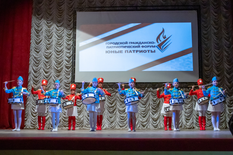 7 декабря 2023 года в военном институте прошел ежегодный городской форум «Юные патриоты»