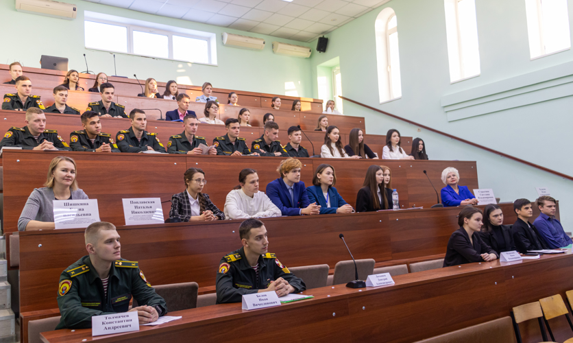 8 декабря 2023 года военнослужащие военного института приняли участие в международной научно-практической конференции