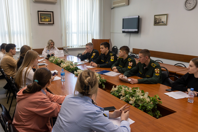 8 декабря 2023 года военнослужащие военного института приняли участие в международной научно-практической конференции