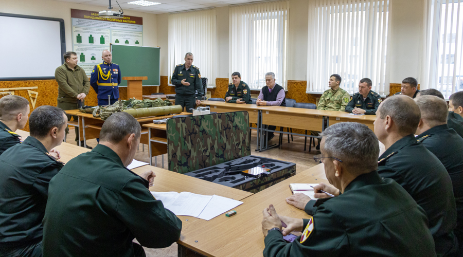 27 декабря 2023 года военнослужащие военного института провели обмен опыта с участниками специальной военной операции