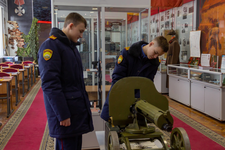 19 марта 2024 года военный институт посетили кадеты МПКУ им. М.А. Шолохова войск национальной гвардии