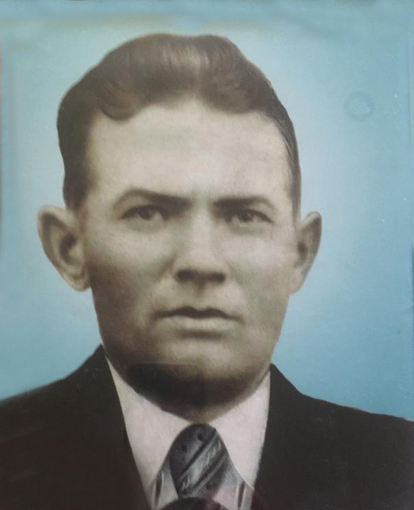 младший сержант Балаев  Виктор  Кузьмич