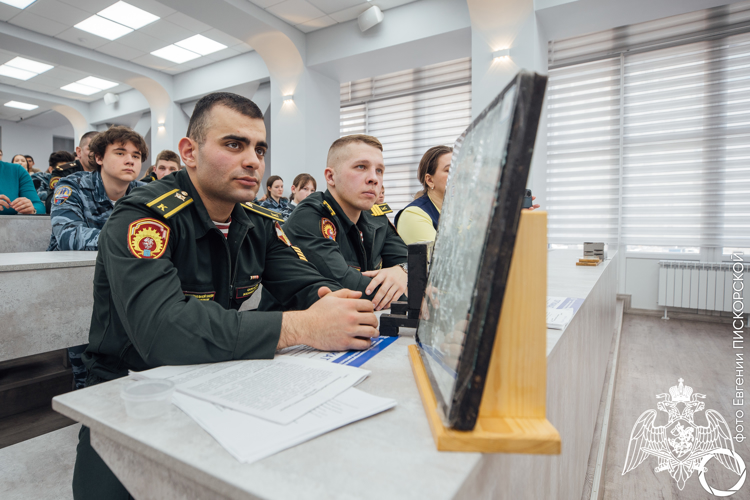 27 февраля 2024 года военнослужащие военного института приняли участие в межвузовской научно-практической конференции