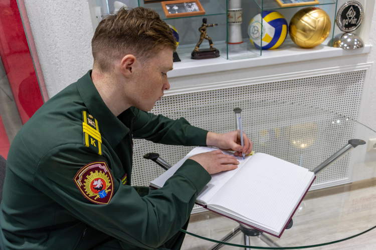 2 апреля 2024 года с курсантами военного института проведено занятие по теме: «На тайной государственной службе»
