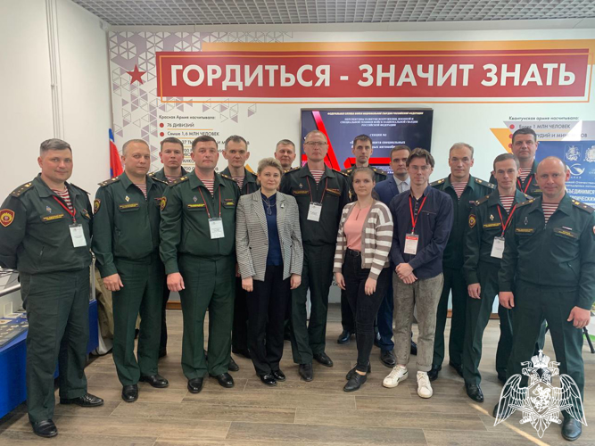 С 17 по 19 мая военнослужащие военного института приняли участие в выставке в Нижнем Новгороде