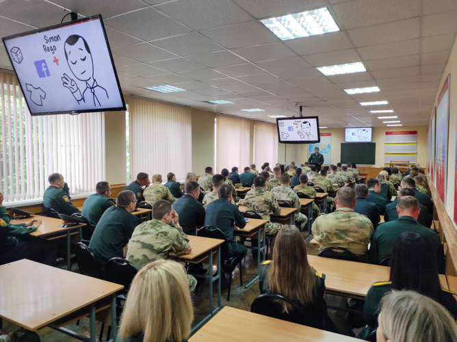 3 мая 2024 года в военном институте проведено военно-политическое информирование постоянного состава