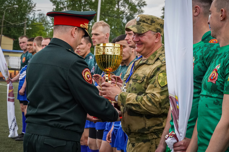 С 15 по 17 мая военнослужащие военного института участвовали в международном турнире по регби-7