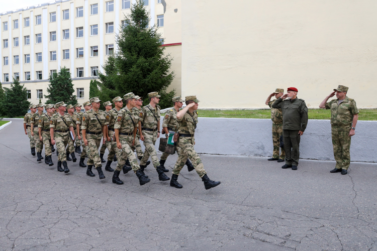 Заместитель директора Росгвардии Алексей Воробьёв совершил рабочую поездку в Саратов