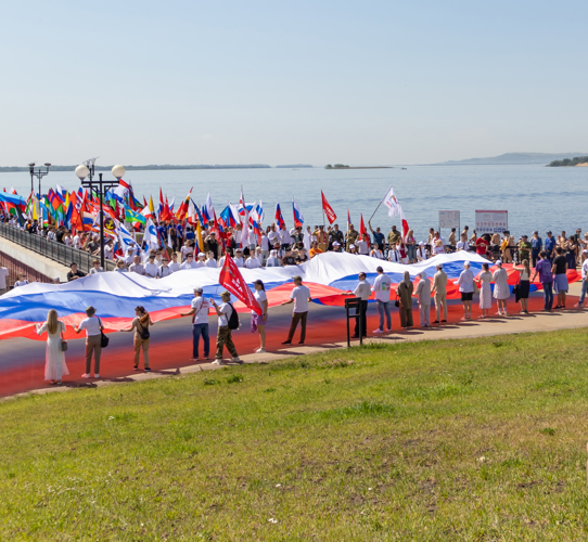 12 июня 2024 года военнослужащие военного института приняли участие в торжественной акции