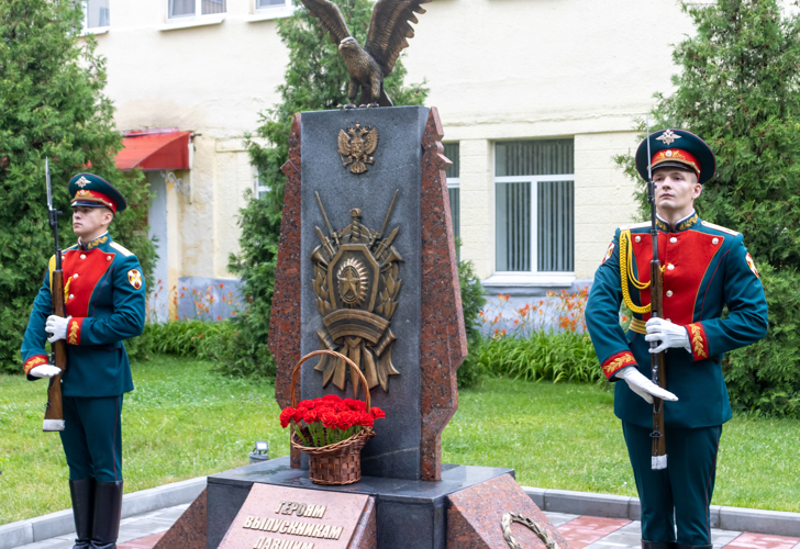 22 июня 2024 года в военном институте состоялся митинг, посвященный Дню памяти и скорби