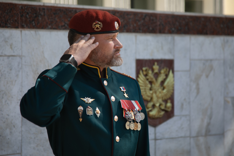 22 июля 2024 года личному составу представлен начальник Саратовского военного института Герой России полковник Александр Белоглазов 