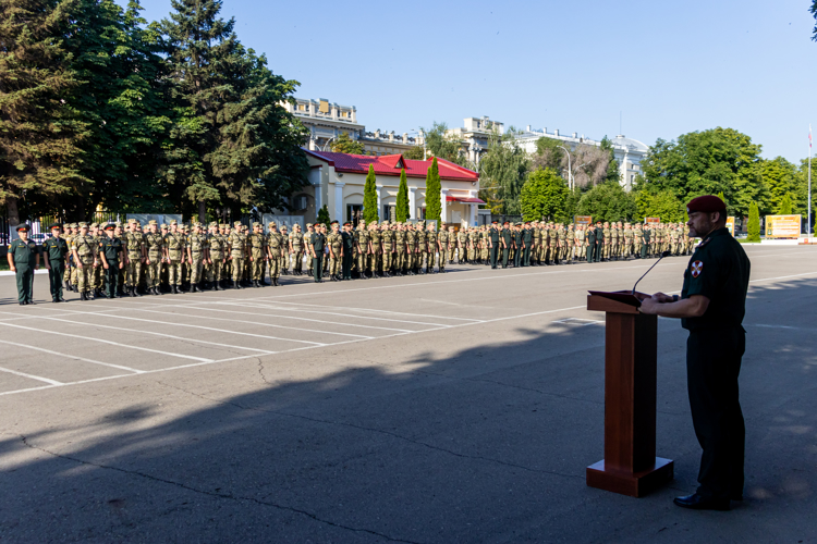 29 июля 2024 года в военном институте провели проверку готовности формы одежды и опрос военнослужащих