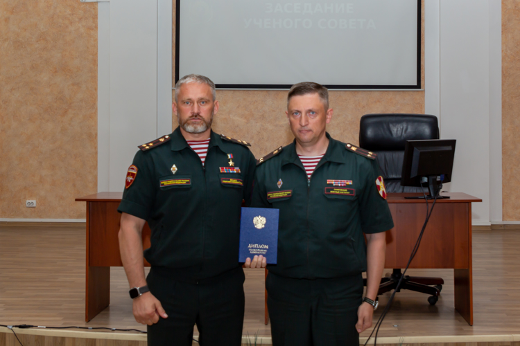 25 июля 2024 года в военном институте состоялось вручение дипломов выпускникам адъюнктуры