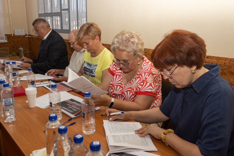 10 июля 2024 года в военном институте прошла защита научных докладов об основных результатах подготовленных научно-квалификационных работ 