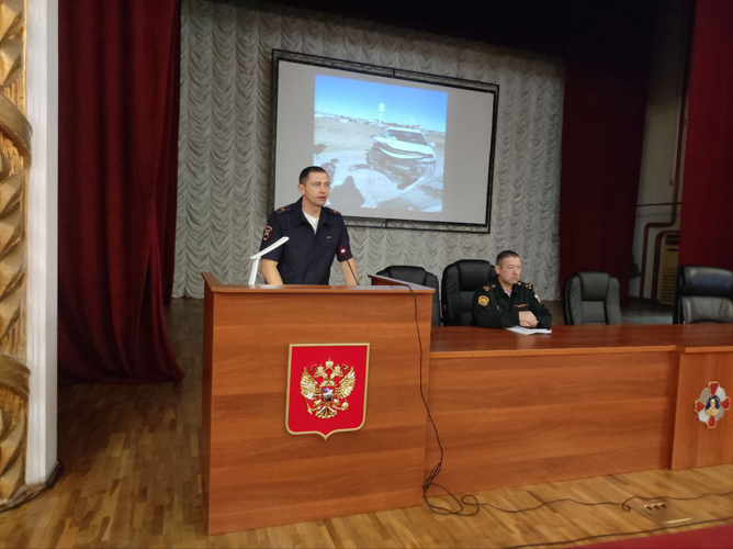 27 сентября 2024 года в военном институте проведено собрание автомобилистов