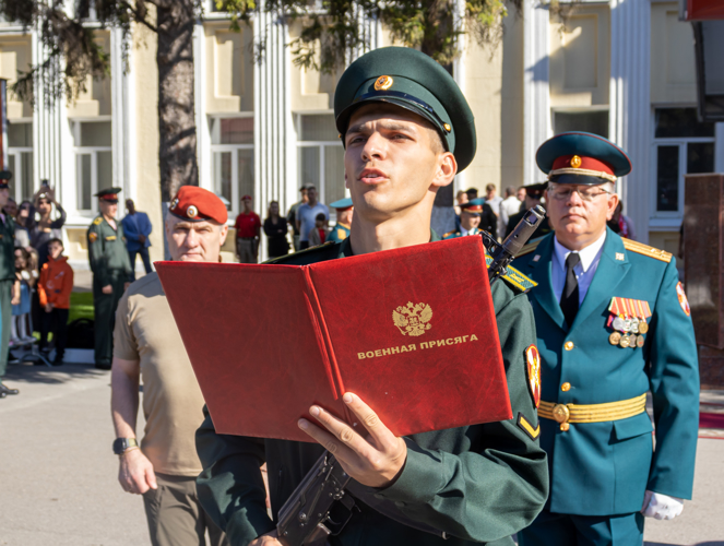 7 сентября 2024 года курсанты Саратовского военного ордена Жукова Краснознаменного института войск национальной гвардии приняли военную присягу