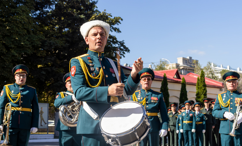 7 сентября 2024 года курсанты Саратовского военного ордена Жукова Краснознаменного института войск национальной гвардии приняли военную присягу