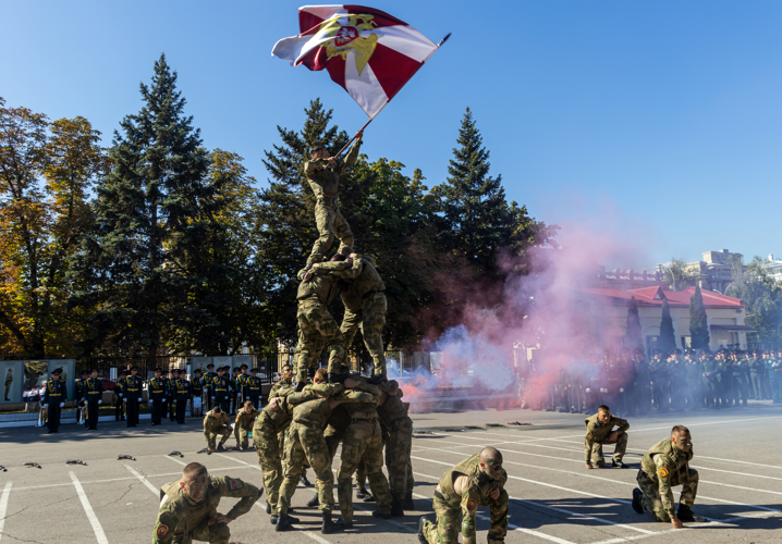 7 сентября 2024 года курсанты Саратовского военного ордена Жукова Краснознаменного института войск национальной гвардии приняли военную присягу