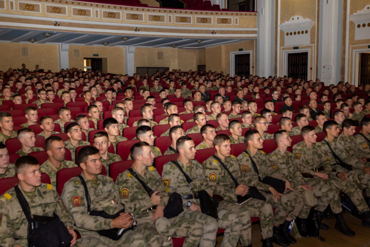 3 октября 2024 года в военном институте проведено памятное мероприятие посвященное трагедии октября 1993 года