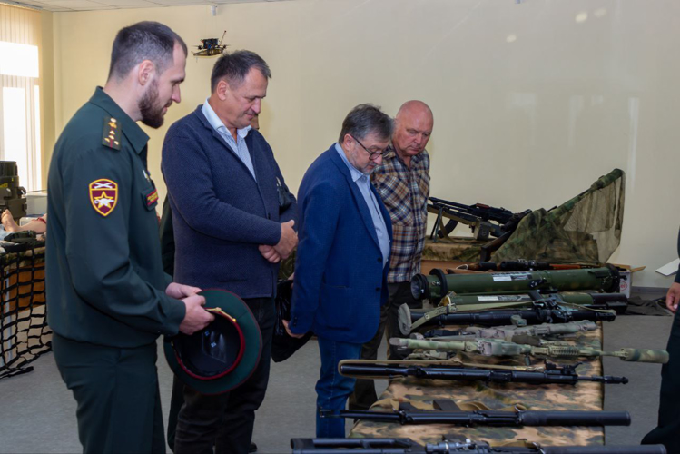 2 октября 2024 года военный институт посетил Герой Российской Федерации 