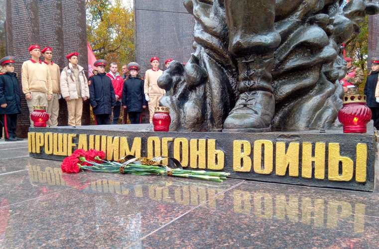 11 октября 2024 года военнослужащие военного института приняли участие в торжественно траурной церемонии 