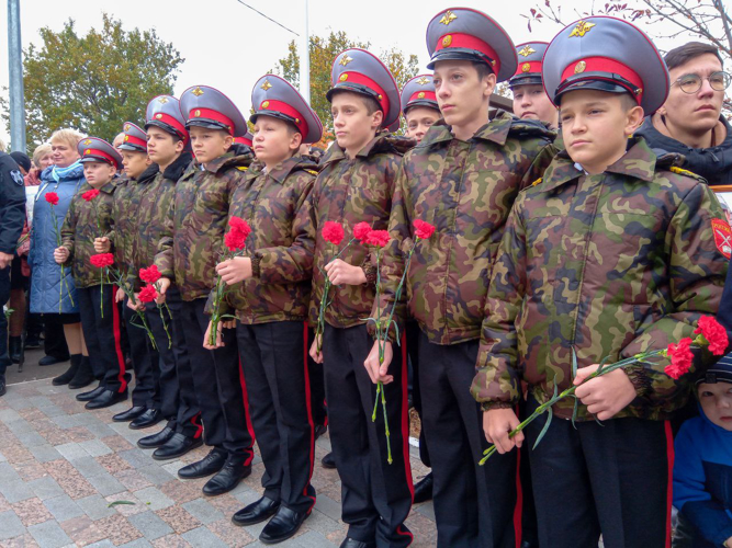 11 октября 2024 года военнослужащие военного института приняли участие в торжественно траурной церемонии