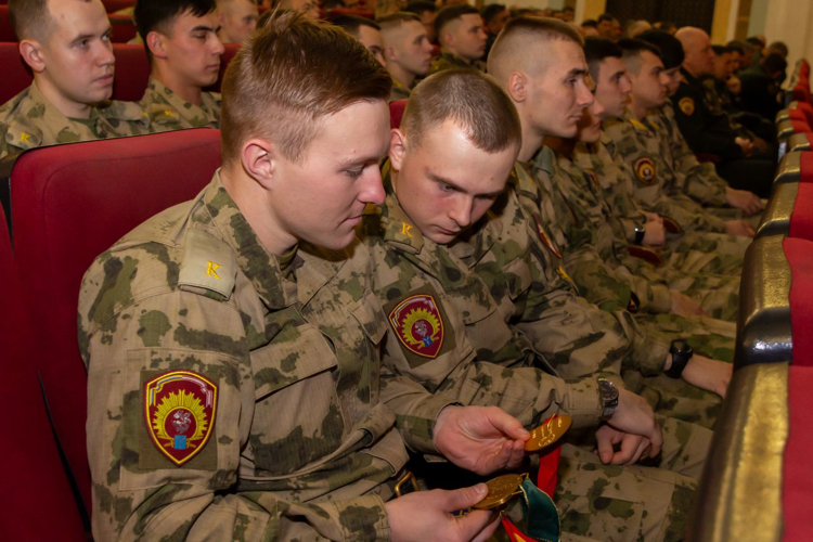 2 декабря 2024 года в военном институте проведен мастер класс по боксу в рамках проекта «Чемпионский вызов»