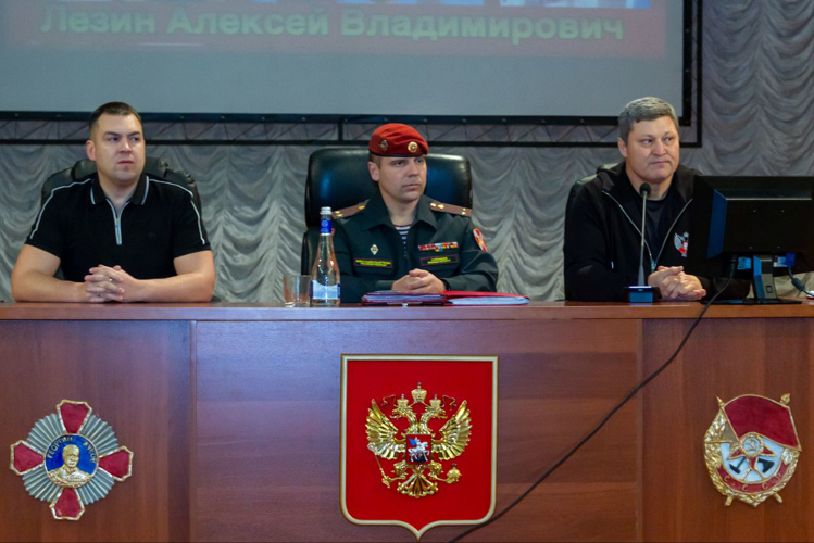 2 декабря 2024 года в военном институте проведен мастер класс по боксу в рамках проекта «Чемпионский вызов»
