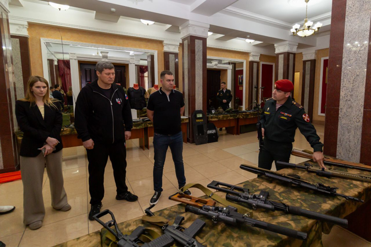 2 декабря 2024 года в военном институте проведен мастер класс по боксу в рамках проекта «Чемпионский вызов»