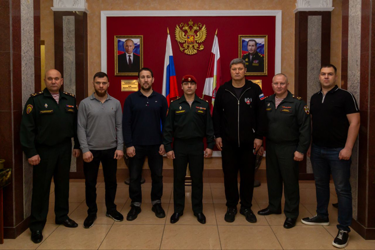 2 декабря 2024 года в военном институте проведен мастер класс по боксу в рамках проекта «Чемпионский вызов»