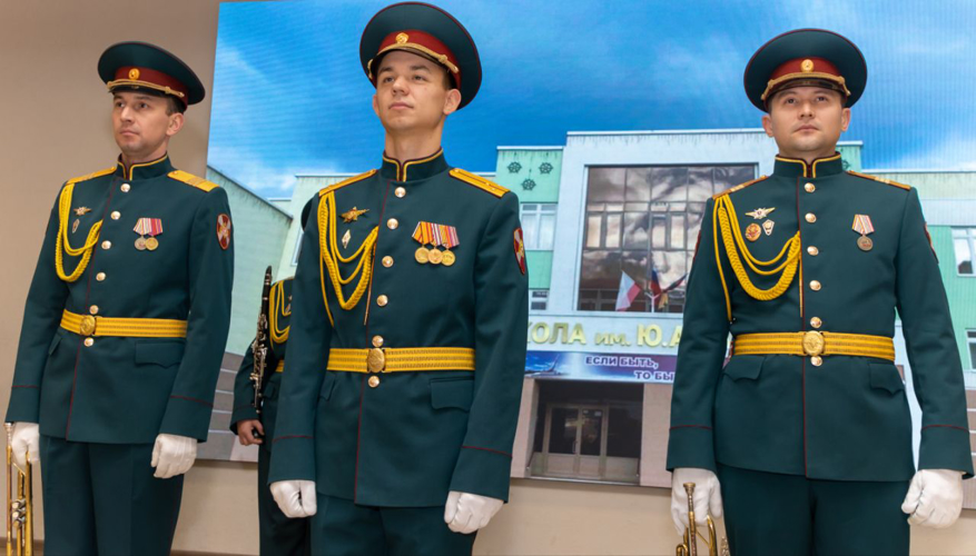 18 декабря 2024 года военный институт и администрация Энгельсского муниципального района заключили соглашение о взаимодействии и сотрудничестве