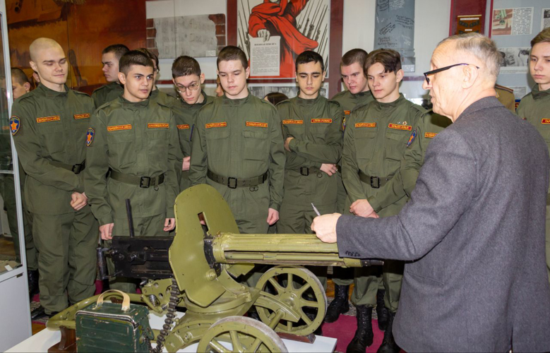 28 января 2025 года военный институт посетили участники общественного движения «Гвардейская смена»
