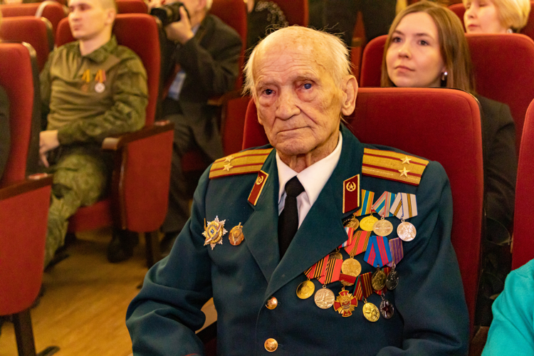 20 февраля 2025 года в военном институте прошло городское торжественное мероприятие