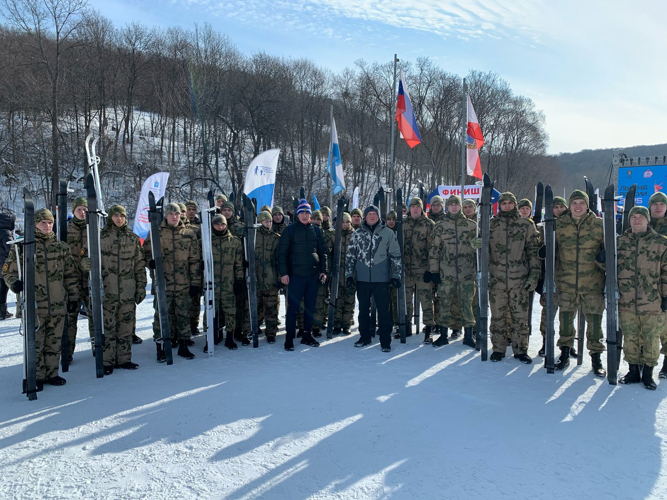 22 февраля 2025 года военнослужащие военного института приняли участие в Лыжне России