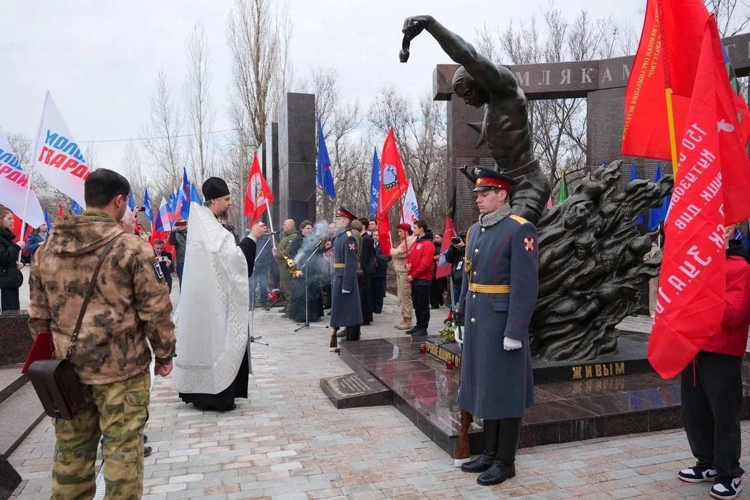 21 марта 2025 года личный состав военного института принял участие в церемония занесения имен военных, погибших на специальной военной операции