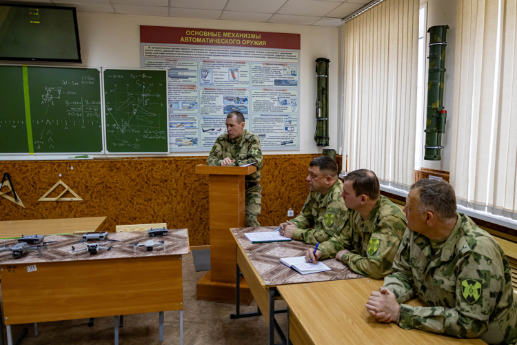 С 11 по 12 марта 2025 года в военном институте состоялся круглый стол